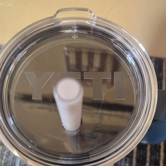 Yeti Rambler - NWT - Picture 2 of 3